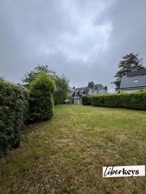 Maison - 182 m² - 8 pièces