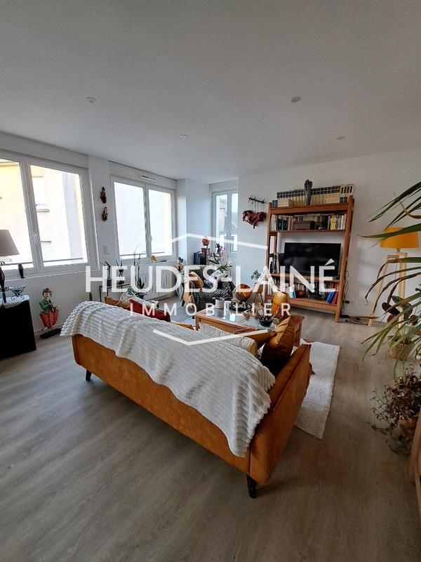 Appartement - 82 m² - 3 pièces