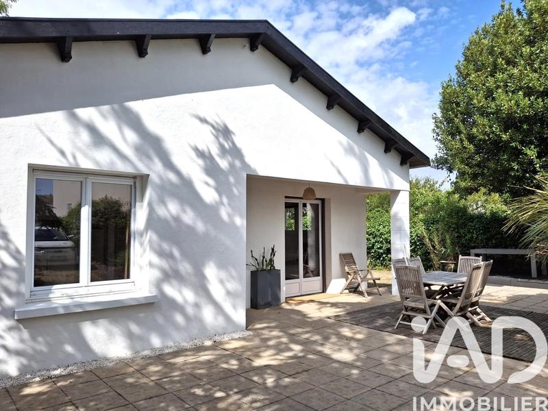 Maison - 190 m² - 6 pièces