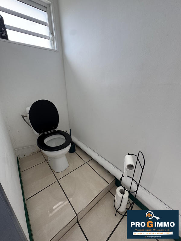 Maison - 180 m² - 9 pièces