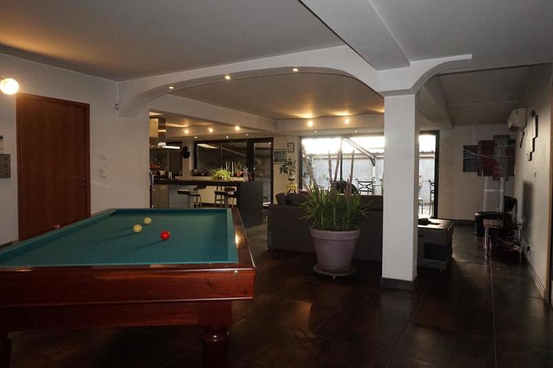 Loft - 269 m² - 6 pièces