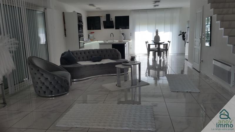 Maison - 126 m² - 5 pièces