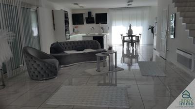 Maison - 126 m² - 5 pièces