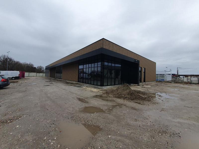 Local commercial - 350 m²