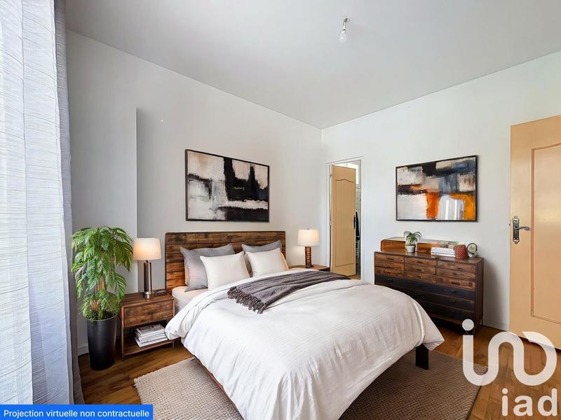 Maison - 231 m² - 9 pièces