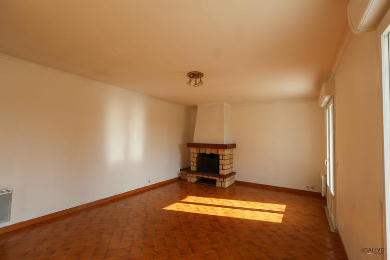 Maison - 86 m² - 4 pièces