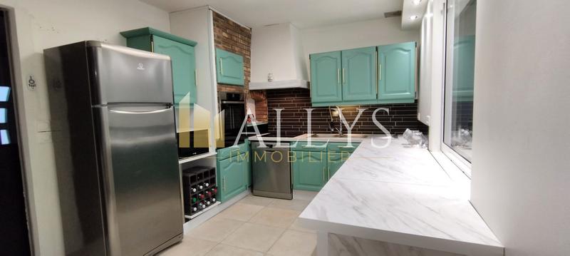 Maison - 122 m² - 7 pièces