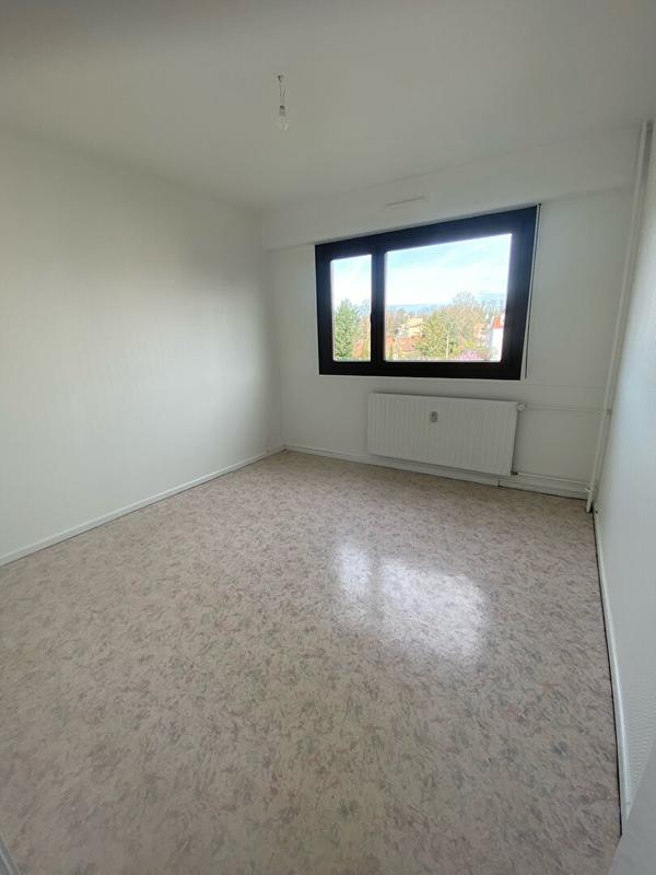 Appartement - 86 m² - 4 pièces