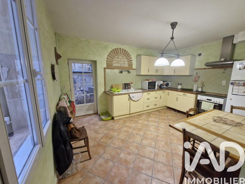 Maison - 189 m² - 5 pièces