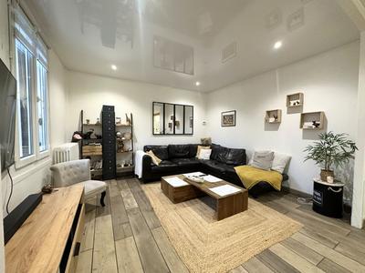 Maison - 80 m² - 4 pièces