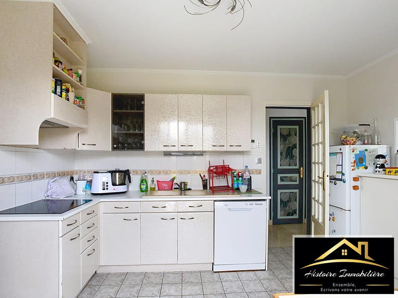 Maison traditionnelle - 125 m² - 8 pièces