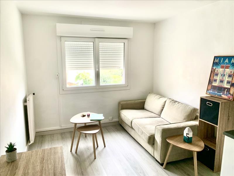 Appartement - 15 m² - 1 pièce