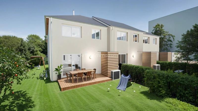 Maison - 80 m² - 4 pièces