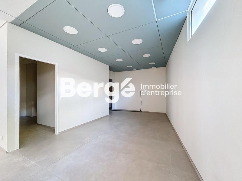 Local commercial - 394 m²