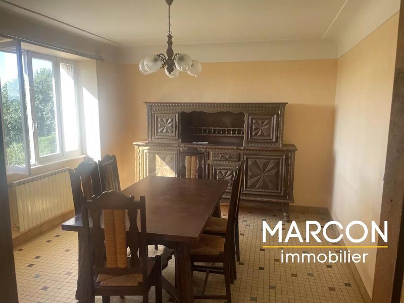 Maison - 104 m² - 6 pièces