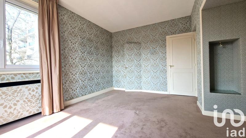 Appartement - 174 m² - 7 pièces