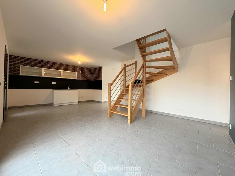 Maison - 98 m² - 5 pièces