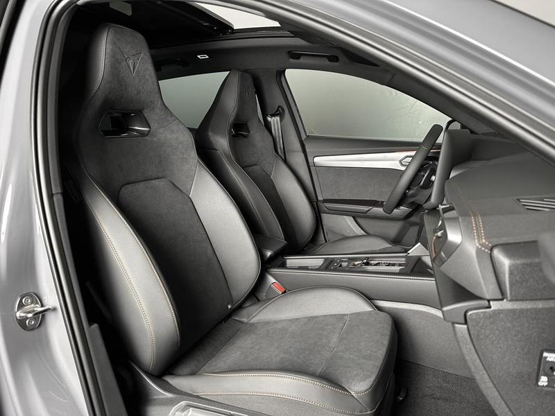 Cupra Formentor V 2.0 Tdi 150ch Dsg Neuf -22% Toit Ouvr Camera Baquets Alcantara Chauf Carplay Ja18p