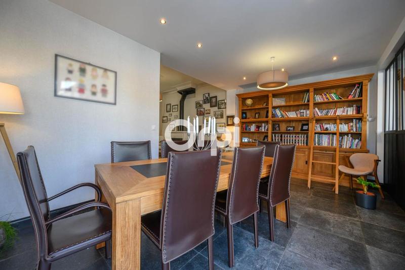 Maison de ville - 218 m² - 8 pièces