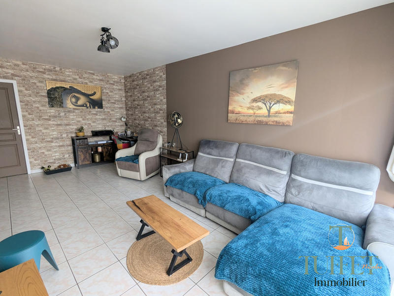 Maison - 121 m² - 6 pièces