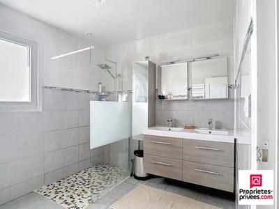 Maison - 108 m² - 5 pièces