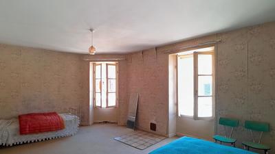 Maison - 147 m² - 7 pièces