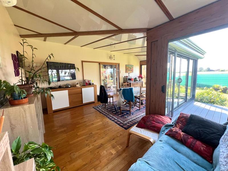 Maison - 145 m² - 6 pièces