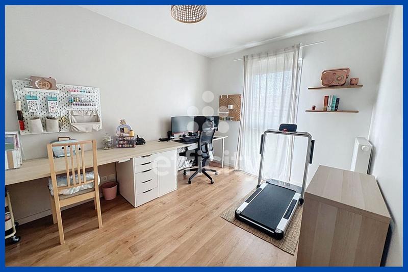 Appartement - 75 m² - 4 pièces