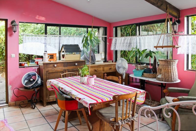 Maison - 360 m² - 7 pièces