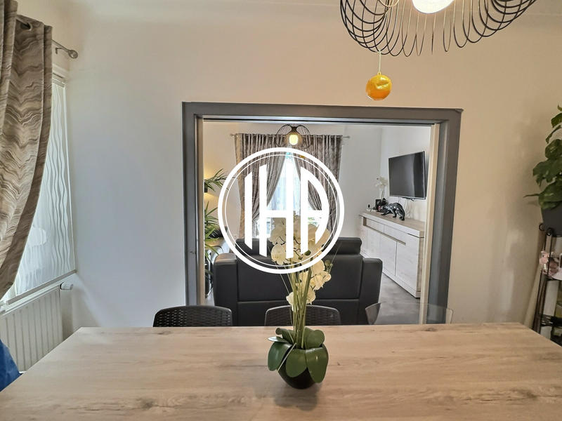 Maison - 135 m² - 5 pièces