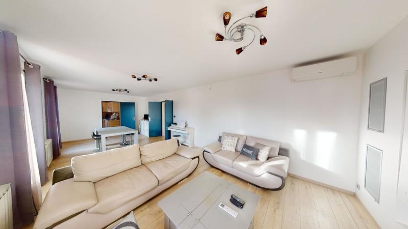 Maison - 144 m² - 6 pièces