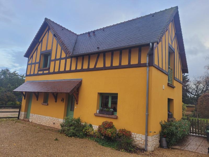 Maison traditionnelle - 180 m² - 6 pièces