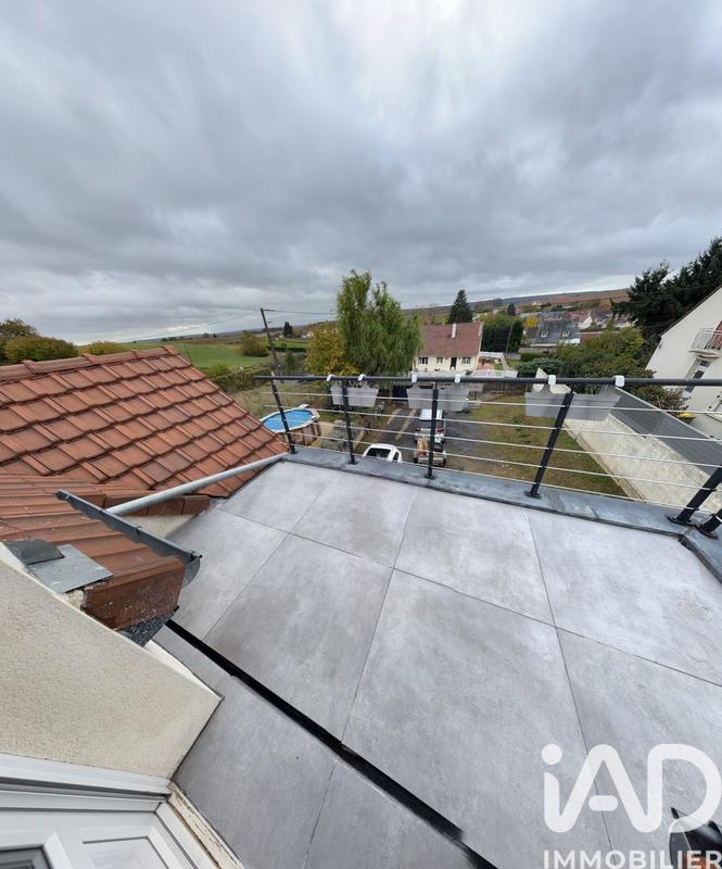 Maison - 143 m² - 8 pièces