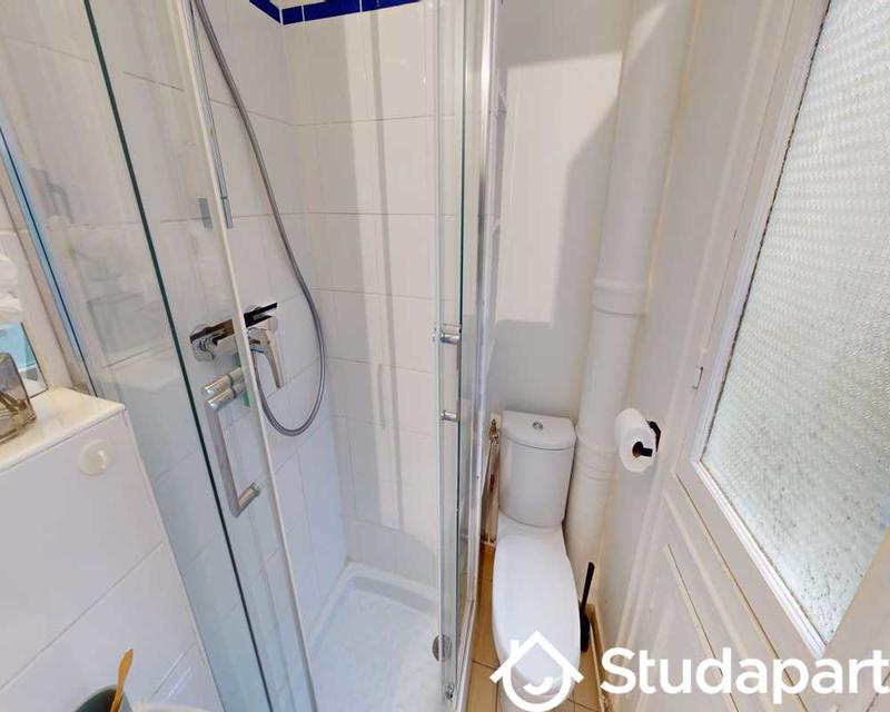 Chambre - 60 m² - 1 pièce