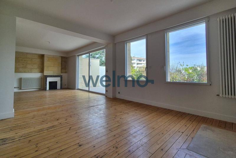 Appartement - 170 m² - 7 pièces
