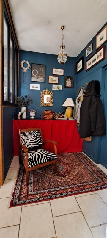 Maison - 184 m² - 9 pièces