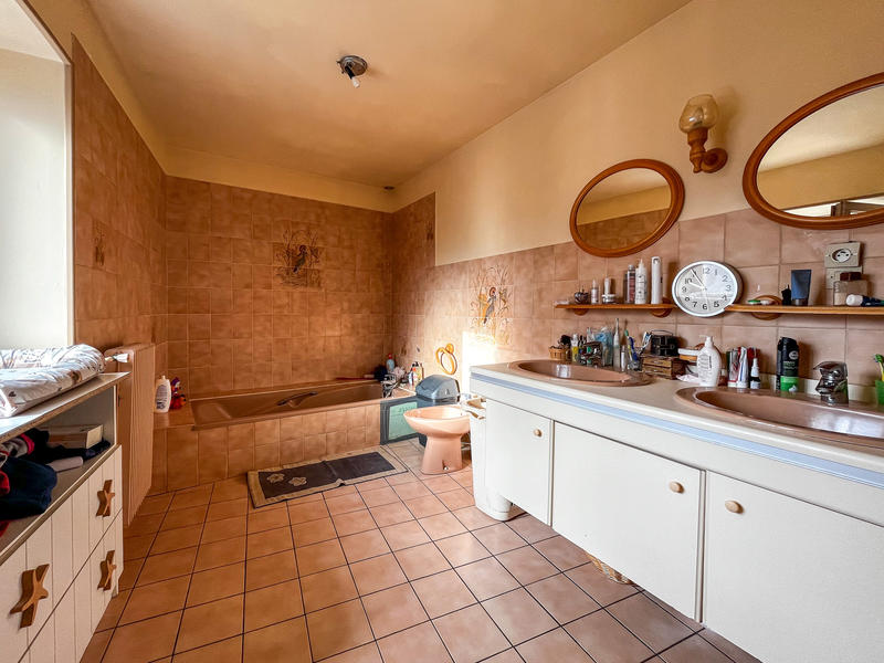 Maison - 125 m² - 5 pièces