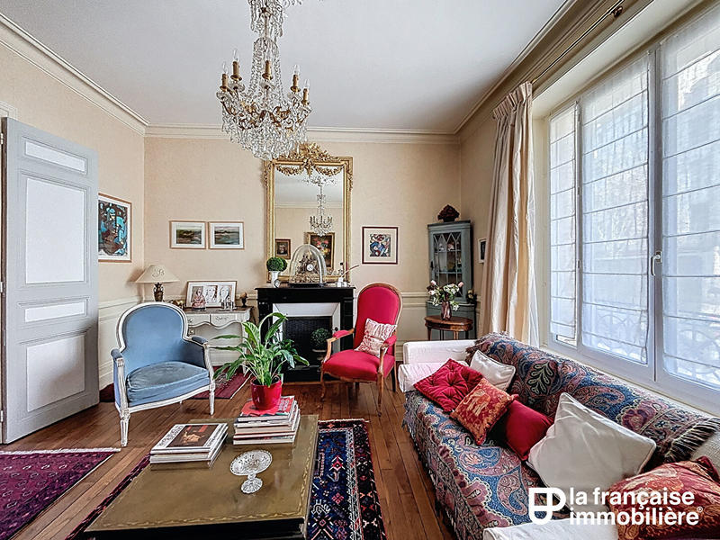 Appartement - 137 m² - 5 pièces