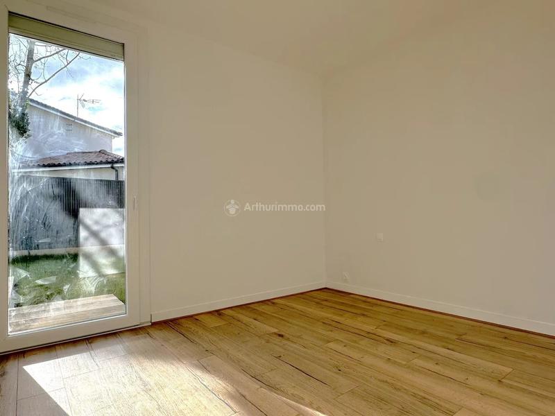 Appartement - 95 m² - 4 pièces