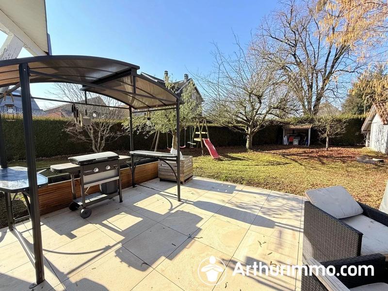 Maison - 160 m² - 6 pièces