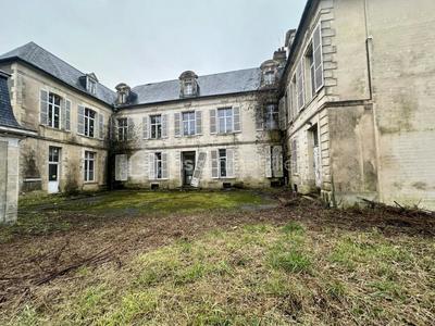 Immeuble - 1 340 m² - 33 pièces