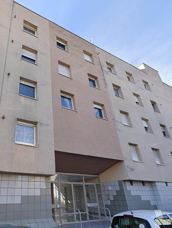 Appartement - 79 m² - 3 pièces