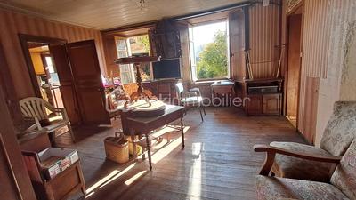 Corps de ferme - 190 m² - 8 pièces