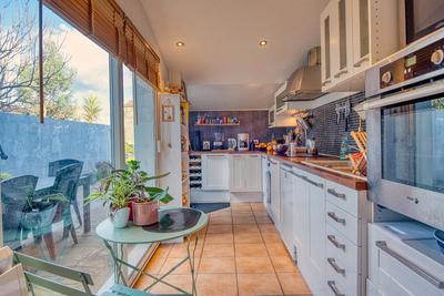 Maison - 99 m² - 5 pièces