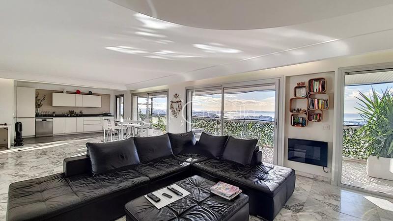 Appartement - 124 m² - 4 pièces