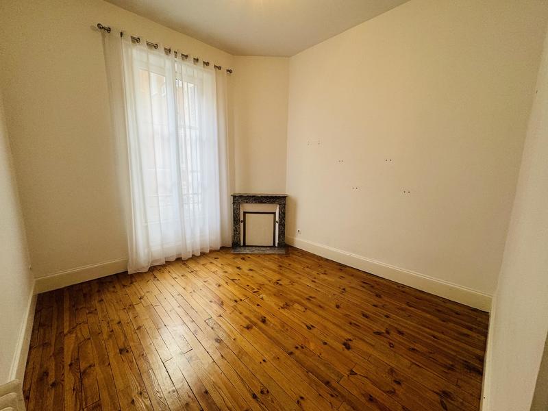 Appartement - 200 m² - 7 pièces