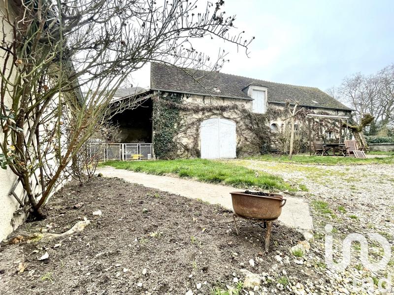 Maison - 245 m² - 11 pièces