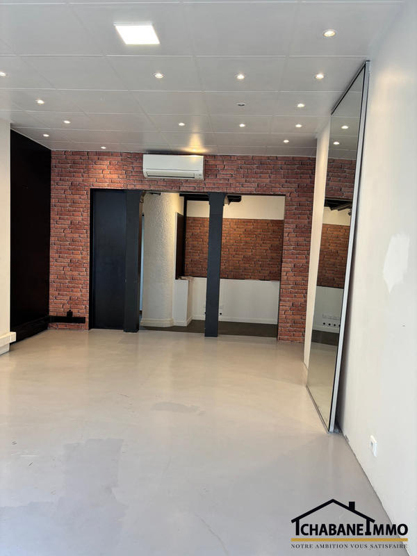 Fonds de commerce - Local commercial - 50 m²