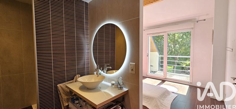 Maison - 159 m² - 5 pièces