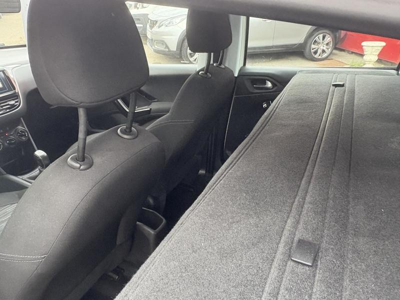 Peugeot 208 affaire Bluehdi 102cv Bvm5 Societe 2 Places 45000km